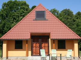 Fox House, hotel v destinaci Pelči