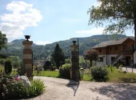 Alpine Chalet near Cafés