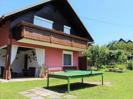 Holiday home in Carinthia near Lake Klopeiner, hotel en Eberndorf