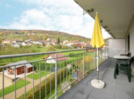 Forest view Apartment in Bollendorf with Large Balcony – hotel w mieście Bollendorf