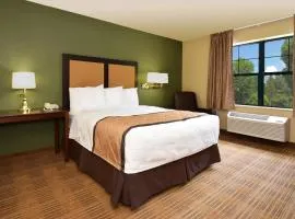 Sonesta Simply Suites Lafayette Airport