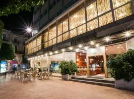 Hotel Gaudi