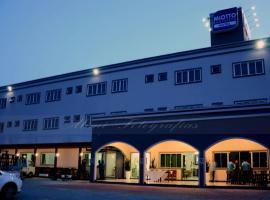 Miotto Executive Hotel, hotel in Navegantes