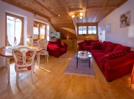 Ferienwohnung mit eigener Sauna, hotel i nærheden af Buron 1 Ski Lift, Wertach
