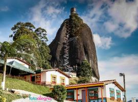 Hotel Zocalo Campestre, romanttinen hotelli kohteessa Guatapé