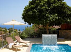 Pleiades Luxurious Villas, hotel para famílias em Agios Nikolaos
