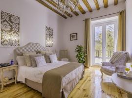 Oriente Palace Apartments, apartmanhotel Madridban