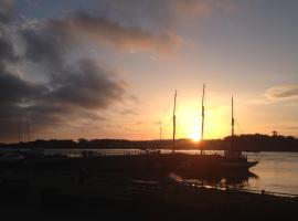 Apartment 2 The Waterfront, hotel med parkering i Portaferry