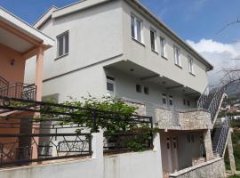 Apartments Vila Kurtagic, hotel en Dobra Voda