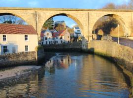 Mill Cottage, family hotel in Lower Largo