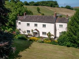 Pardlestone Farm Cottages, casa per le vacanze a Kilve