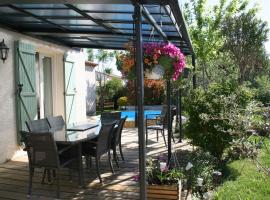 Chambres d'hôtes Le Puid de Gauthier, Hotel in Saturargues