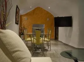 Casas Cuevas El Mirador con piscina y barbacoa