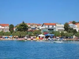 Apartmani Delfin