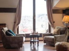 Old Town Apartment