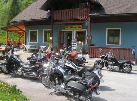 Camping und Chalet Saggraben, hotel v destinaci Palfau