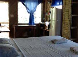 Apartments Chez Milady, holiday rental in Utila