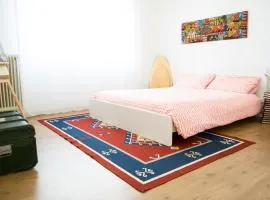 Nanda house