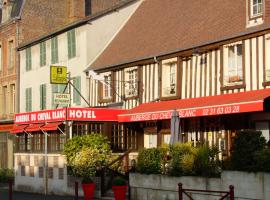 Auberge Du Cheval Blanc, hotel s parkováním v destinaci Crèvecoeur-en-Auge