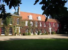Stower Grange Hotel, place to stay in Norwich