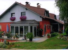 Ferienwohnung Haus Monika, apartment in Rötz