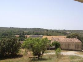 Chez Georges - Maison 4 - Les gîtes du Verdon, отель в городе Эспаррон-де-Вердон