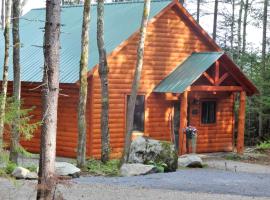 Robert Frost Mountain Cabins, lodge a Middlebury