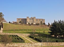 Albergue Seminario Menor, hotell i Santiago de Compostela
