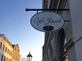Ferienwohnungen auf der Insel am Cafe Jacob, pet-friendly hotel in Werder