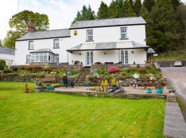 Llwyn Onn Guest House, habitación en casa particular en Merthyr Tydfil