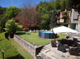 Family House Veronica, hotel in Cadegliano Viconago