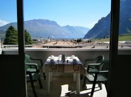 Residence Cascata Varone, serviced apartment in Riva del Garda