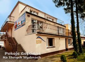 Pokoje Na Złotych Wydmach: Dźwirzyno şehrinde bir otel