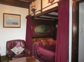 White Owl Holiday Apartments, apartamento en Robin Hood's Bay