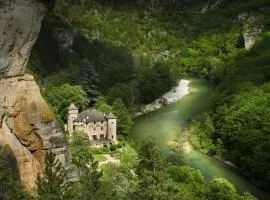Château De La Caze Piscine & Spa - Ste Enimie