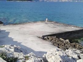 Apartment Deni, hotel v destinaci Lumbarda