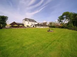 Lochnell Arms Hotel