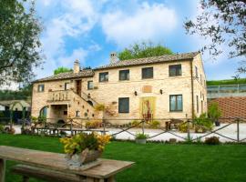 Il Vecchio Pioppo – gospodarstwo agroturystyczne w mieście Fermo
