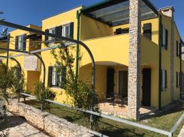 Villas Faro: Bašanija şehrinde bir otel