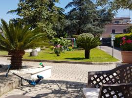 Il Giardino Di Stella, guest house in Frascati