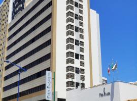 Pisa Plaza Hotel, hôtel à Salvador (Stiep)