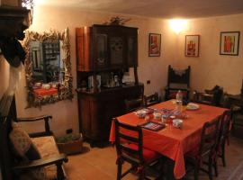 Bed & Breakfast Triora Medievale, hotel with parking in Triora