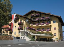 Hotel Zum Hirschen, hotel v destinaci Imst