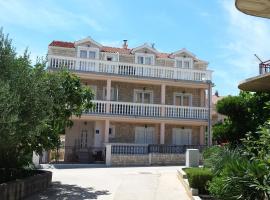 Guest House As, Hotel in Vodice