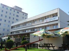 Hotel Sport, hotel en Štětí