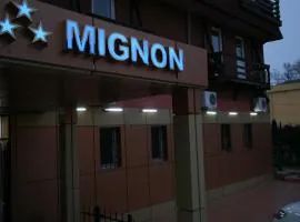 Hotel-Hostel Mignon Mamaia -private rooms with free parking