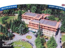 Nuovo Hotel Terme, hotel v destinaci Salice Terme