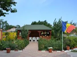 Casa Cu Flori Corbu