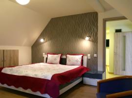 Gr&uuml;n Haus Studio