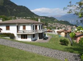 La finestra sul Lago, hotel in Tignale